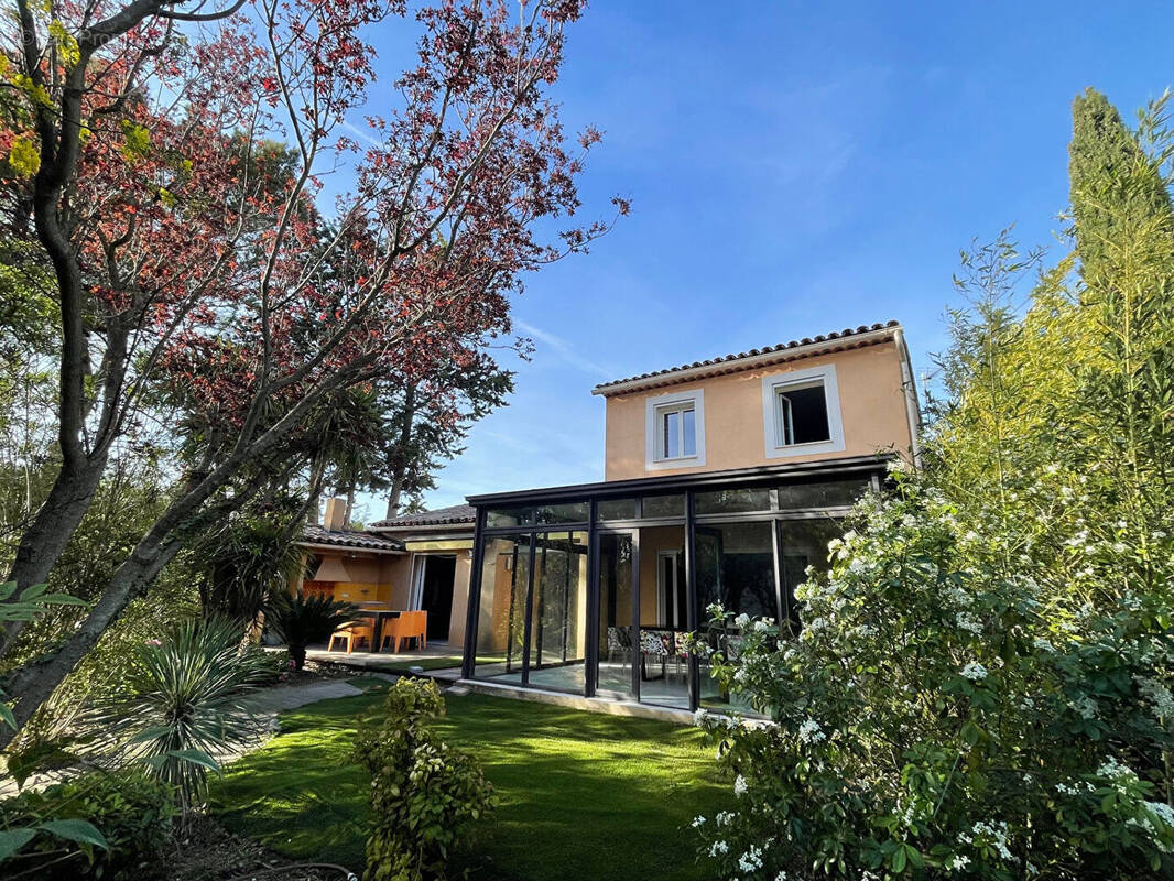 Maison à VENELLES