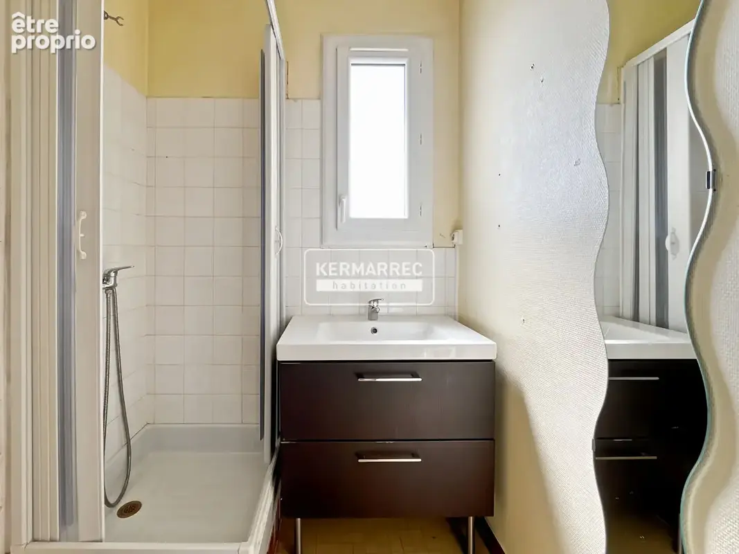 Appartement t3 - 2 chambres - balcon - ascenseur - parking - expose ouest - photo 9