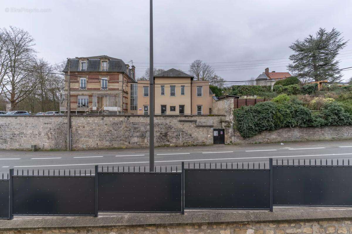 Appartement à PONTOISE