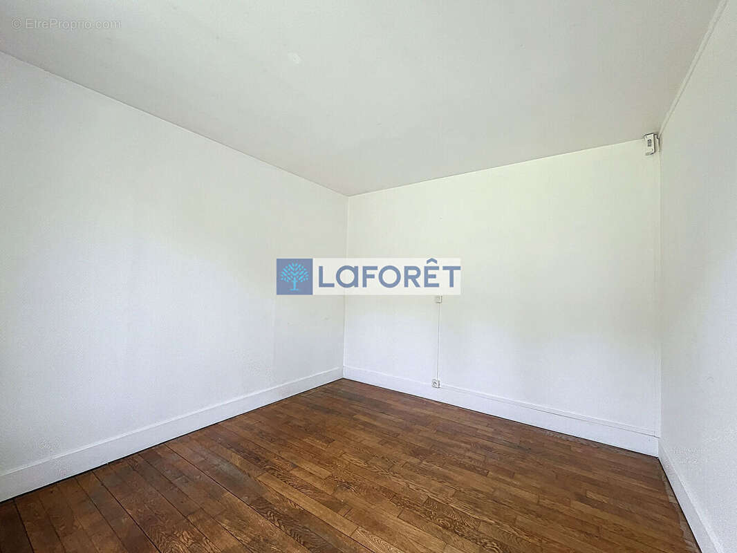 Maison à BROUSSEVAL