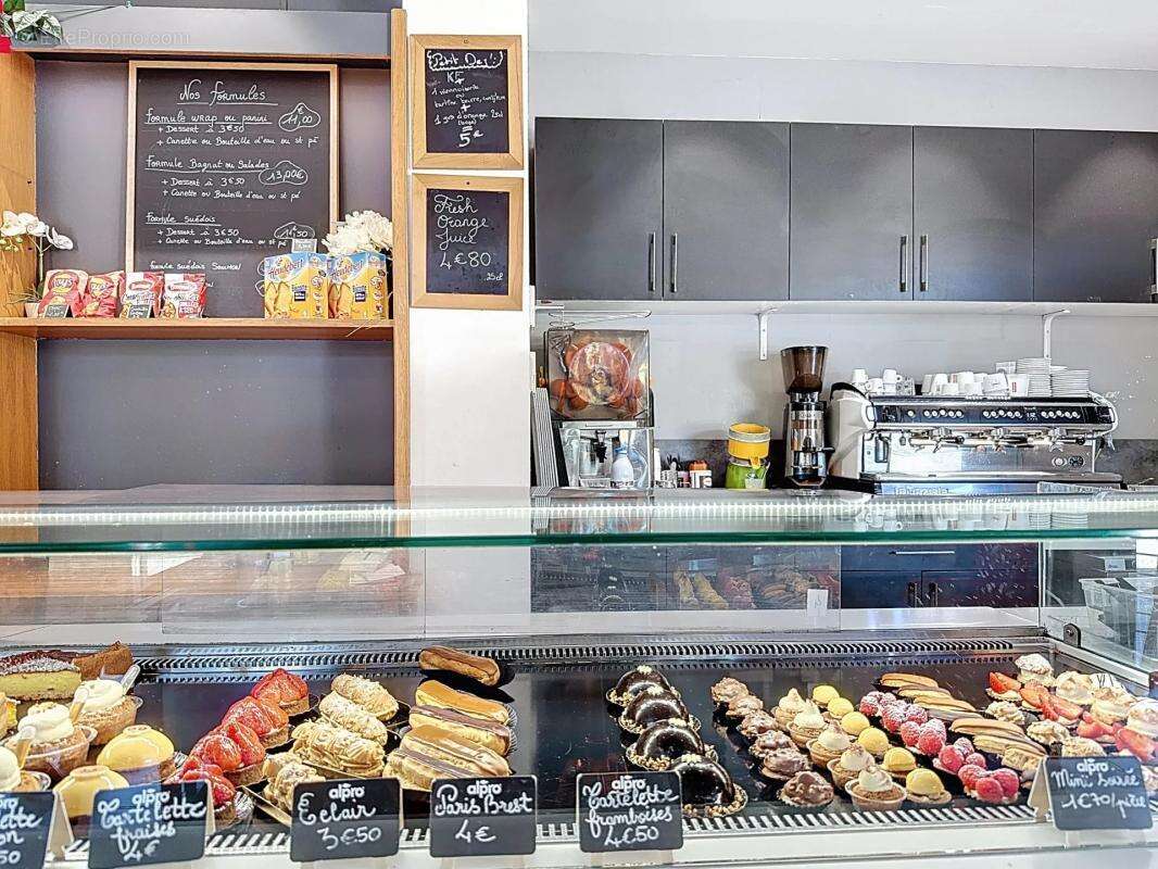 Commerce à THEOULE-SUR-MER