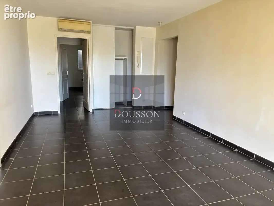 Centre uzes, appartement t3 - photo 4