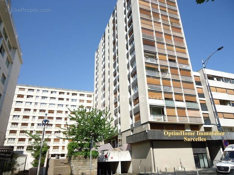 Appartement à SARCELLES