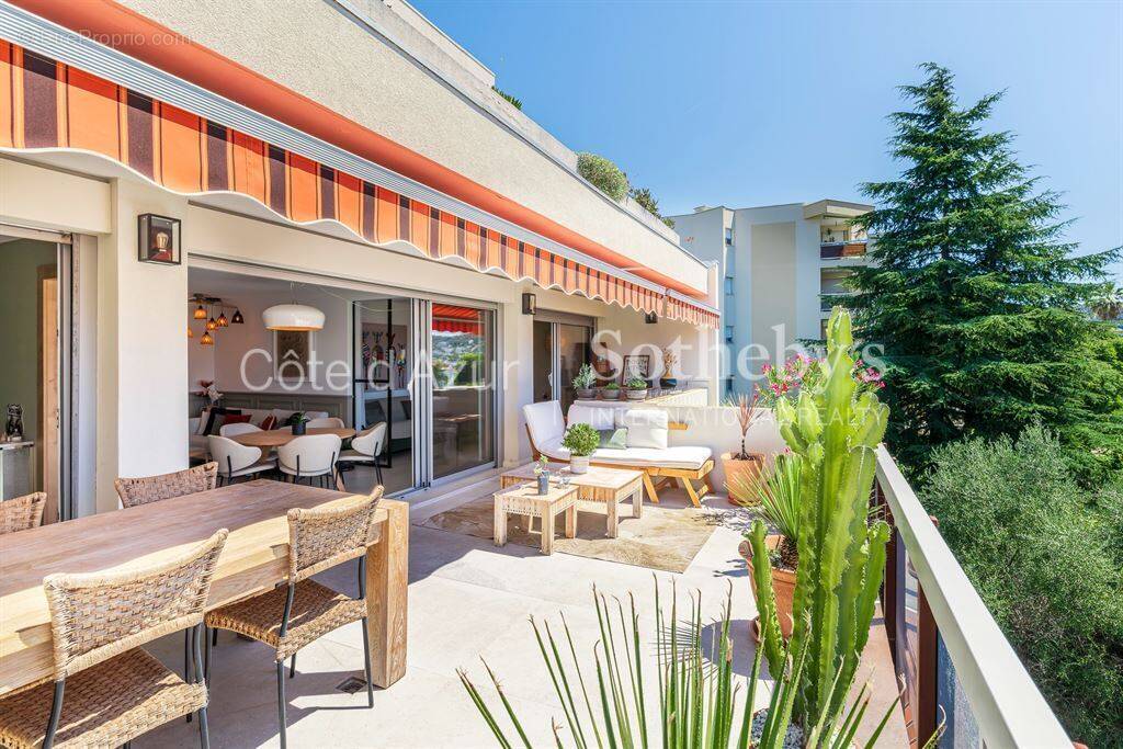 Appartement à NICE
