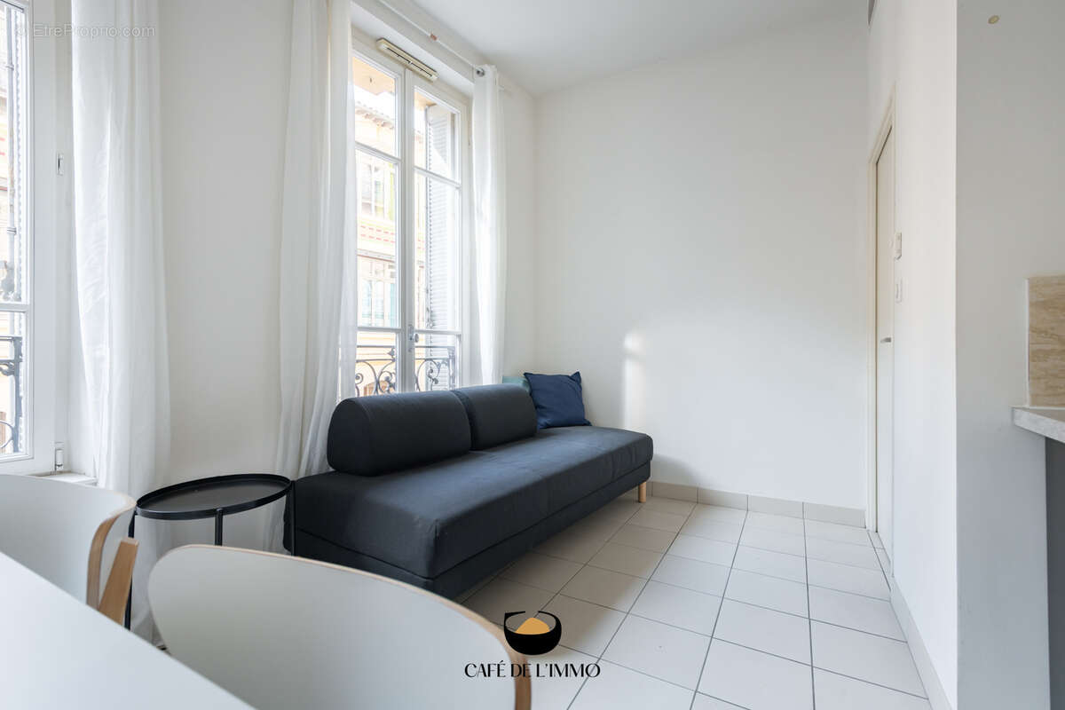 Appartement à MARSEILLE-2E