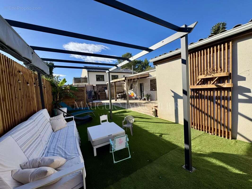 Maison à CASTELNAU-LE-LEZ