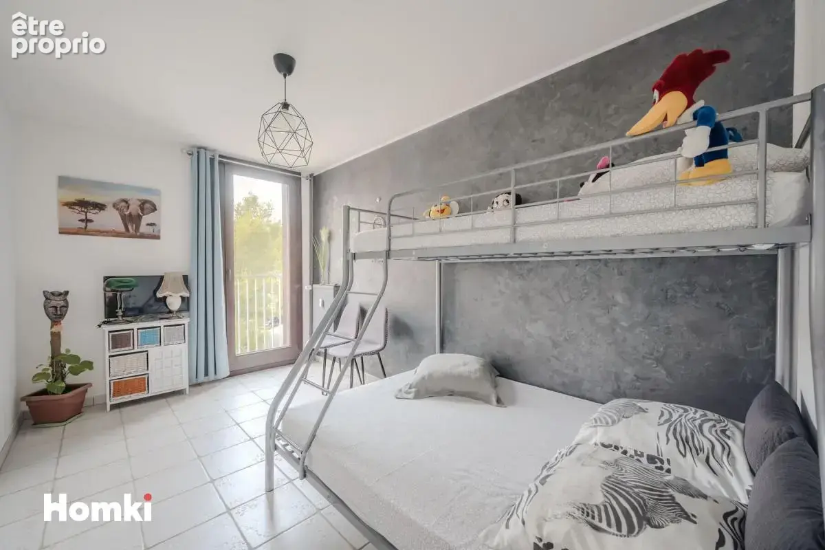 Appartement T4 de 81 m² + terrasse + ascenseur à La Seyne-sur-Mer 83500, Chemin du Vieux Reynier - photo 13