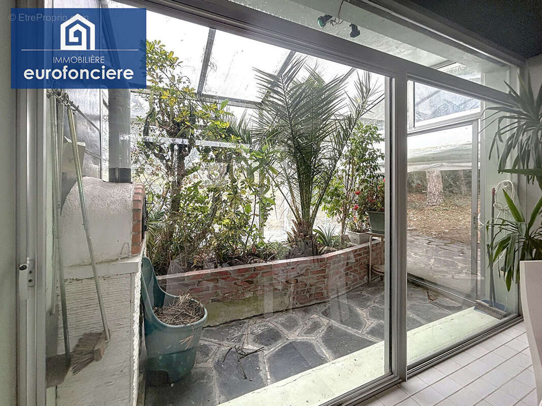 Maison à SAINT-HILAIRE-SOUS-ROMILLY