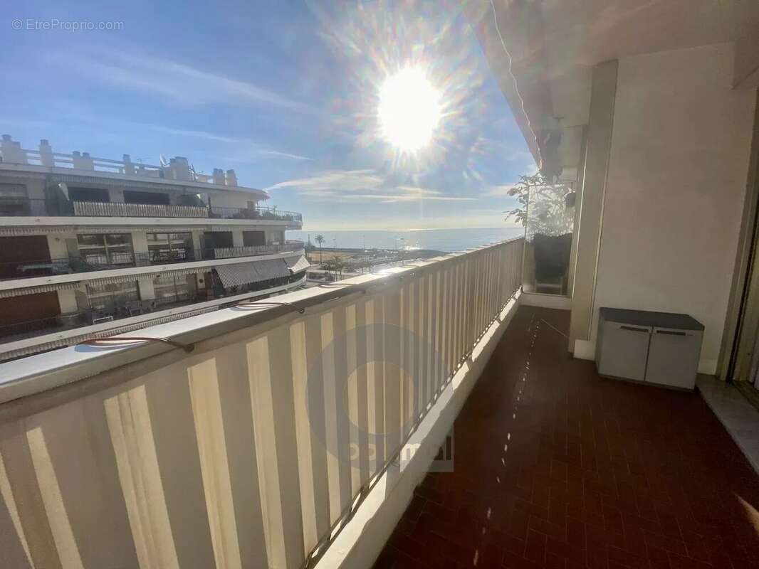 Appartement à MENTON