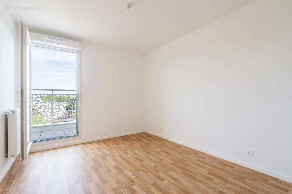 Appartement T4 - 80 m2 - Villiers-sur-Marne - photo 7
