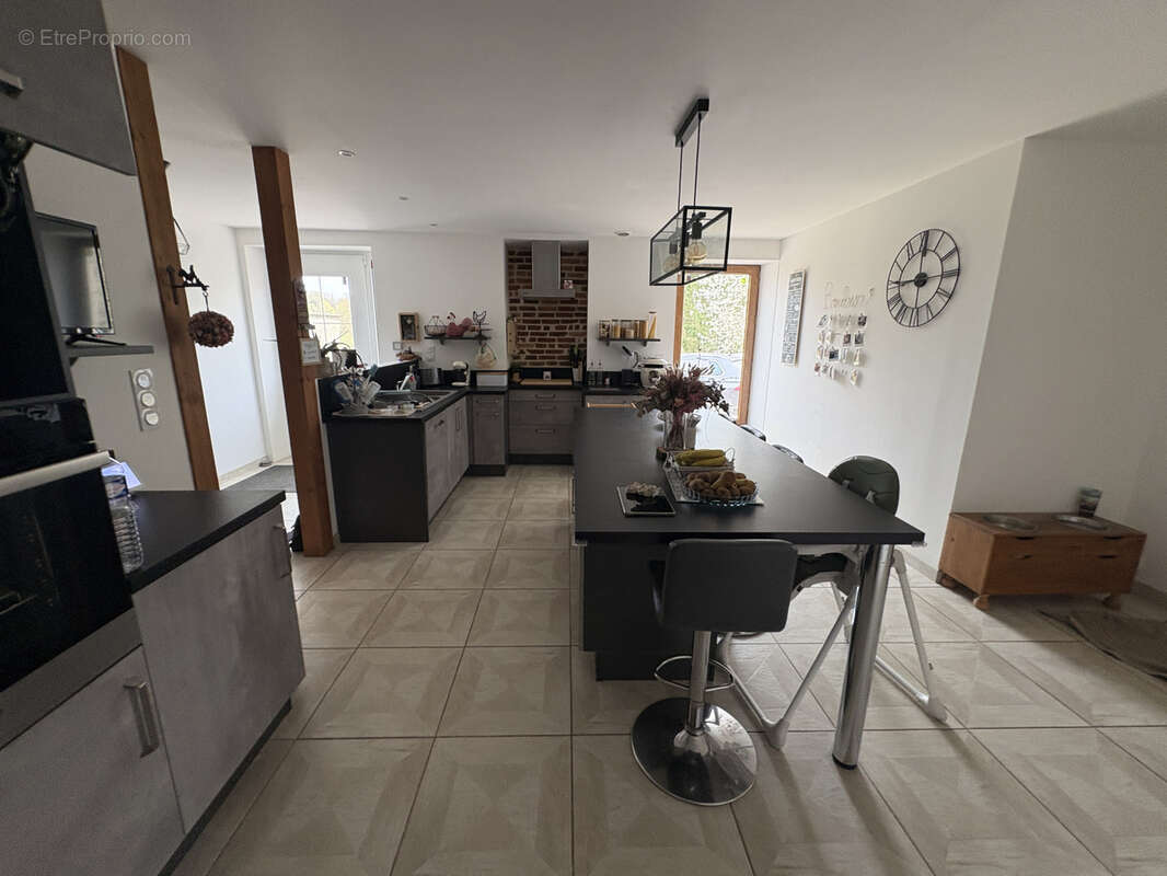Maison à AVEZE