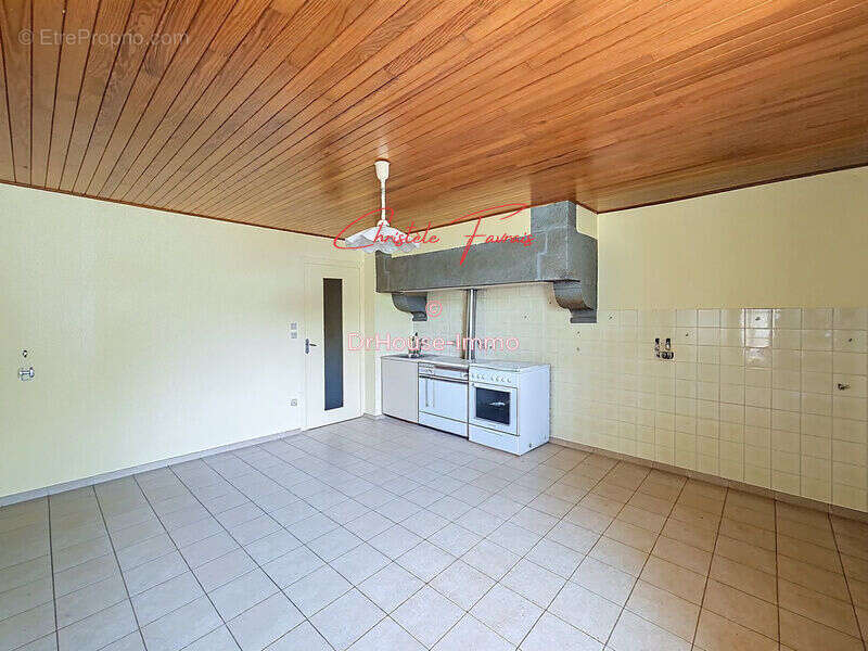 Maison 36 m² à Saint-James  - photo 2