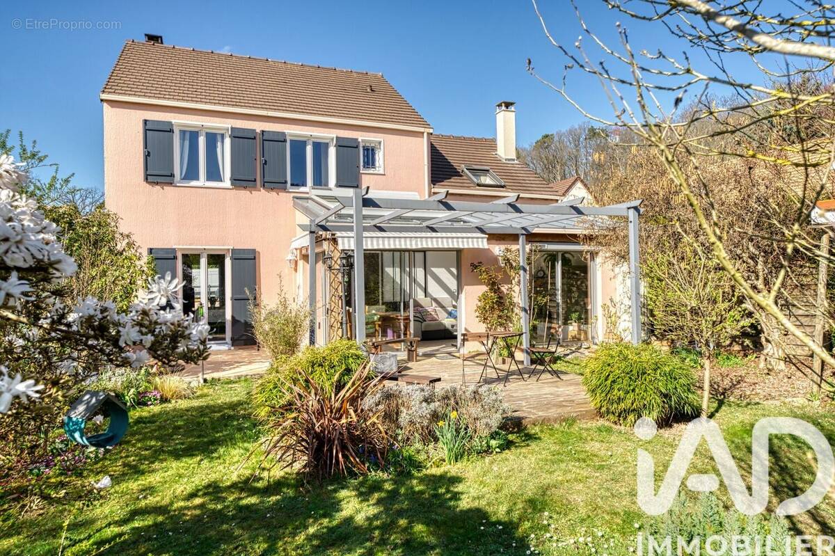 Photo 1 - Maison à FORGES-LES-BAINS