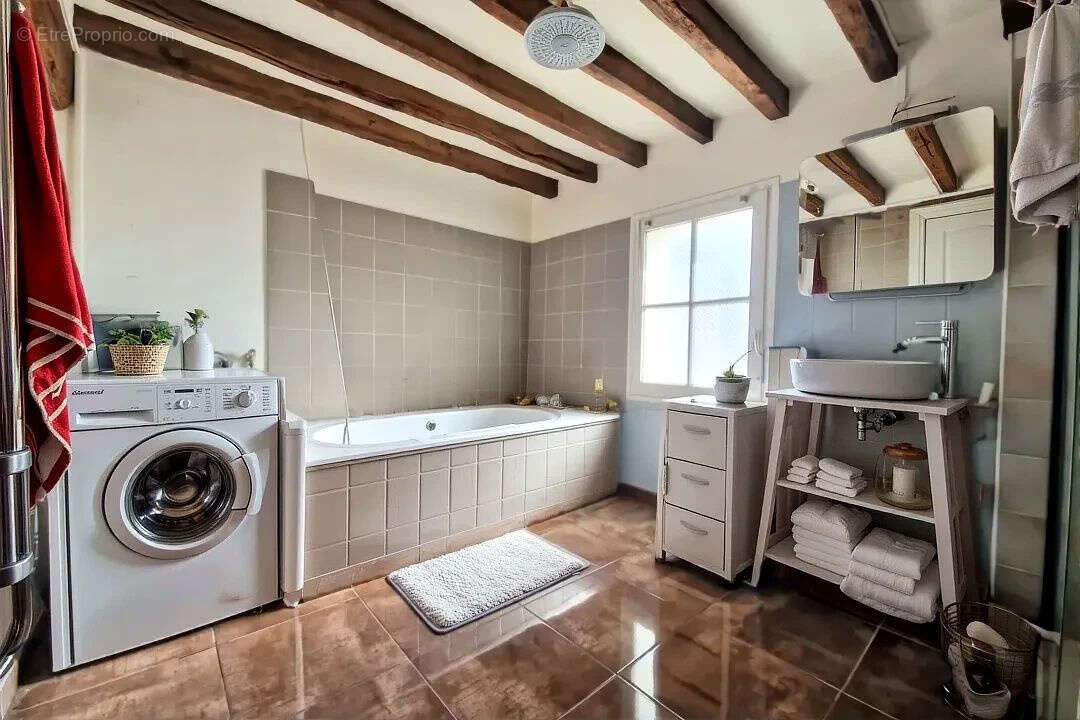 Maison à COULOMMIERS