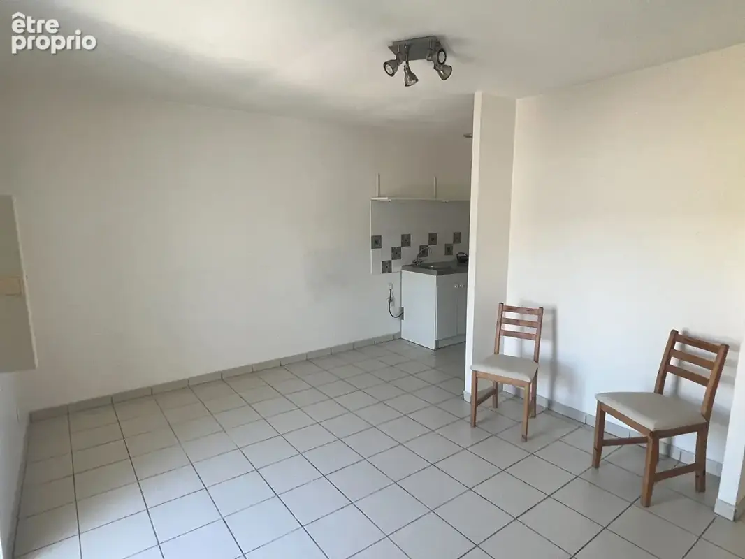 Appartement T2 en très bon état - photo 3