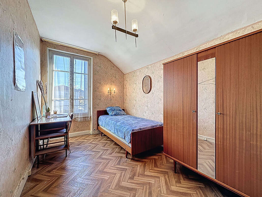 Maison à CLERMONT-FERRAND