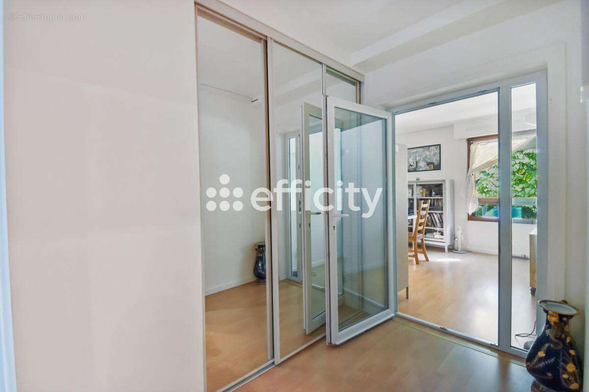 Appartement à RUEIL-MALMAISON