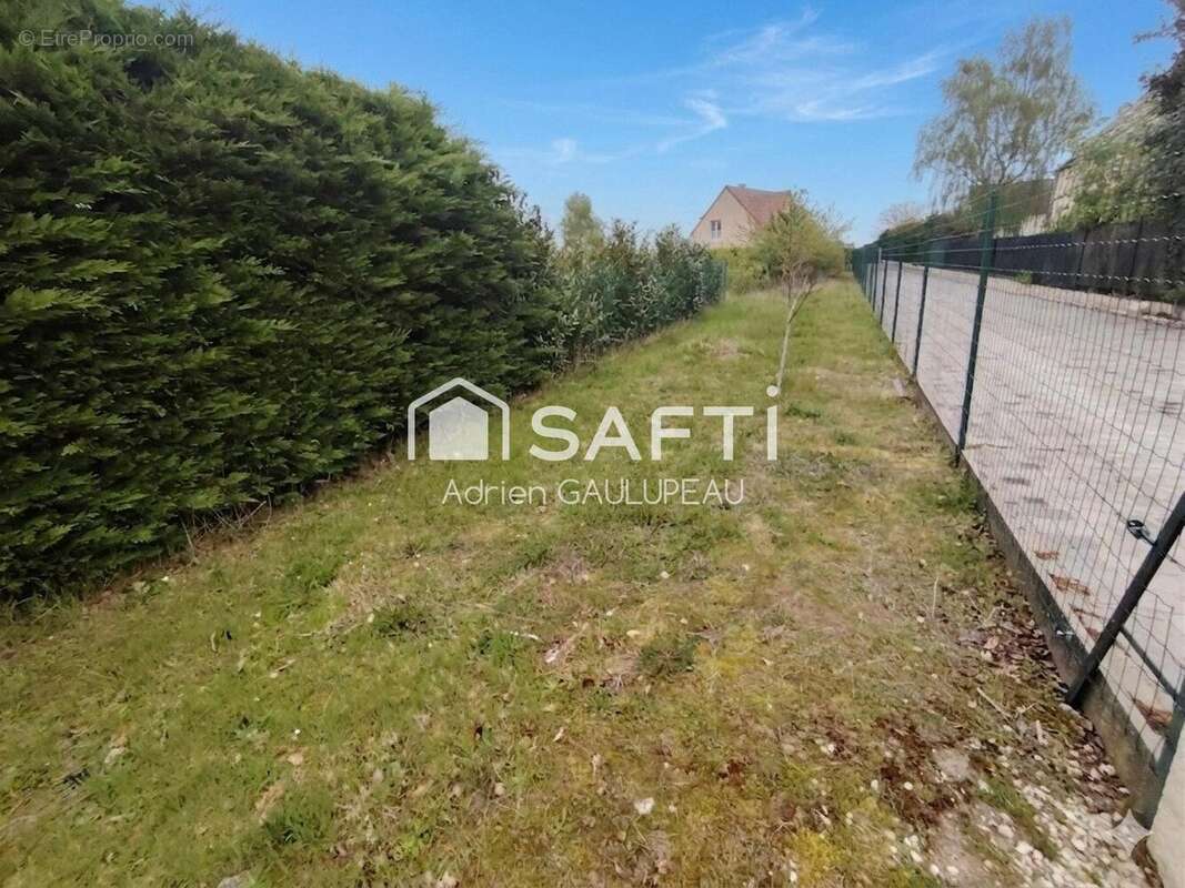 Photo 2 - Terrain à CONDE-SUR-VESGRE