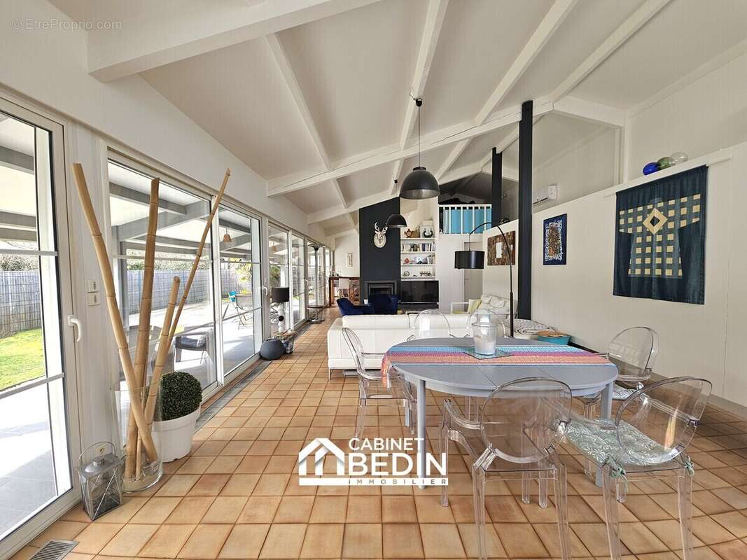 Maison à GUJAN-MESTRAS