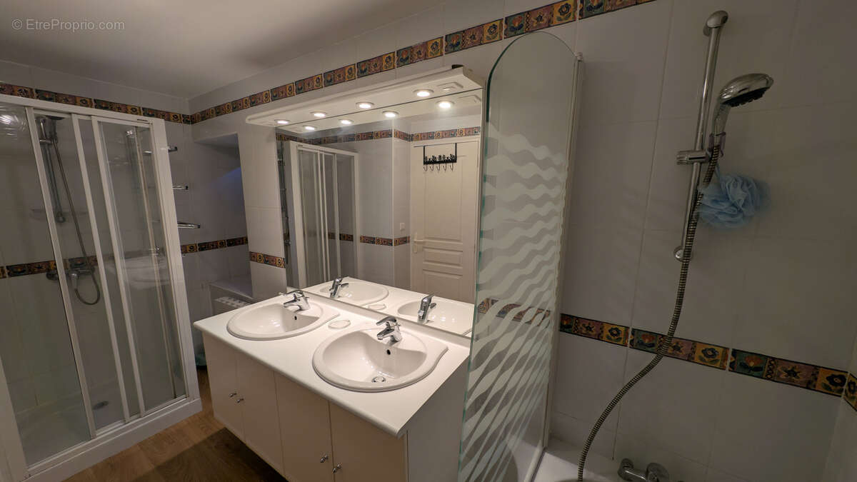 Maison à LIOURDRES