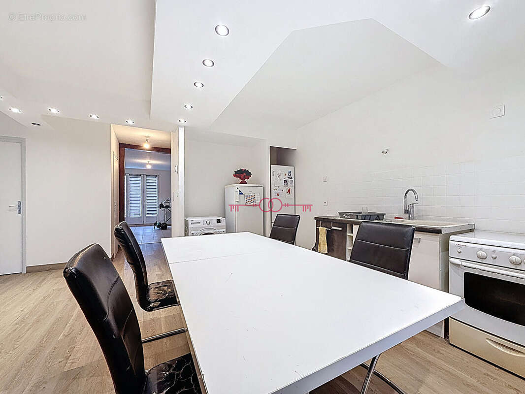 Maison Sainte Menehould 5 pièce(s) 100 m2 - photo 4