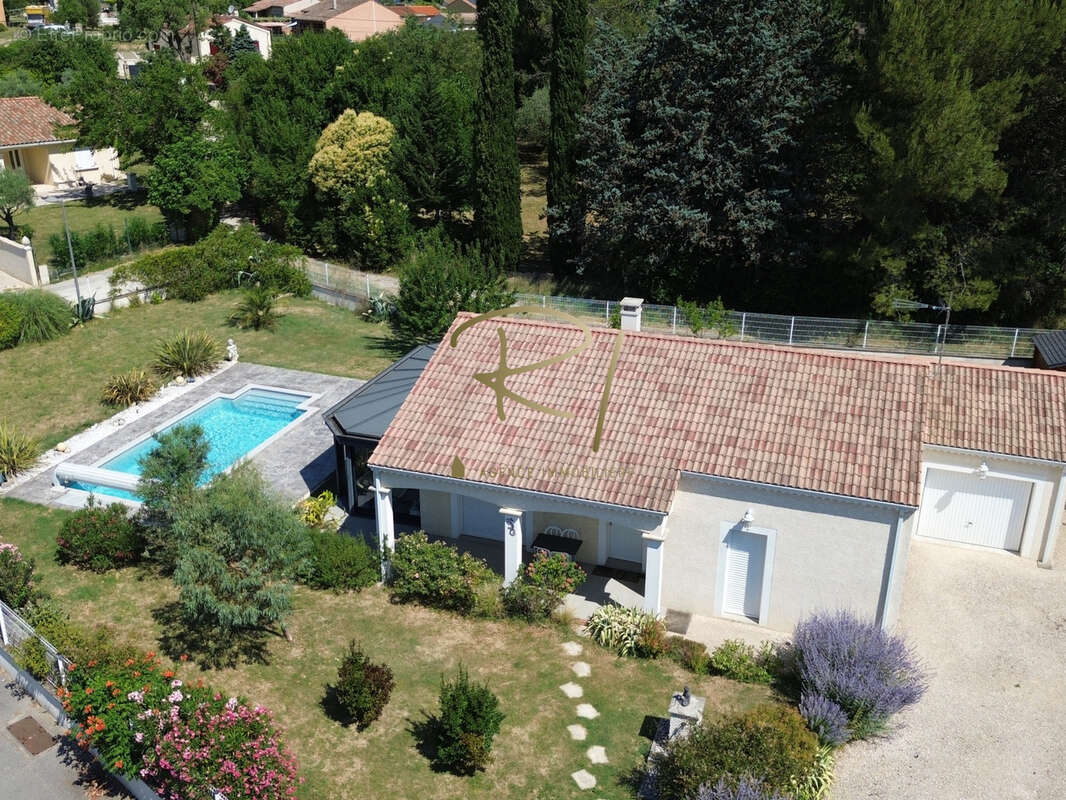 Maison à VALLON-PONT-D&#039;ARC
