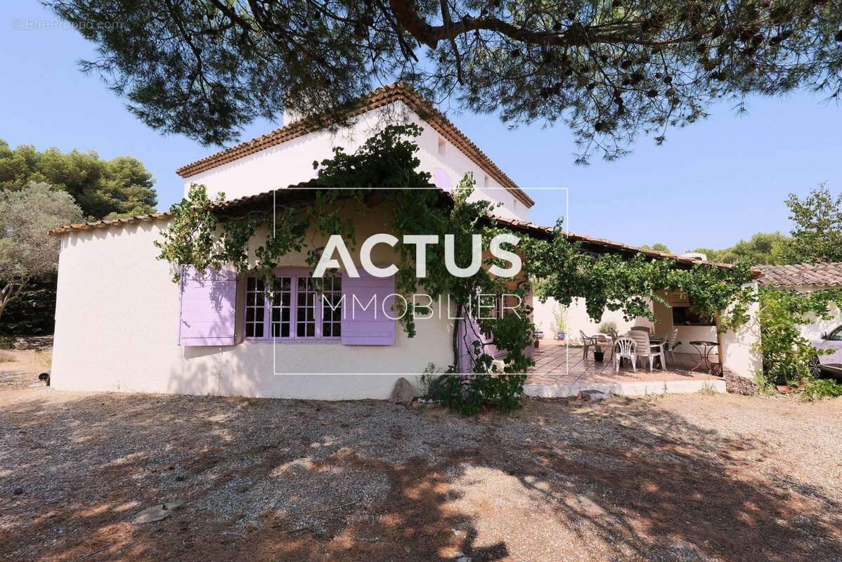 Maison à SALON-DE-PROVENCE