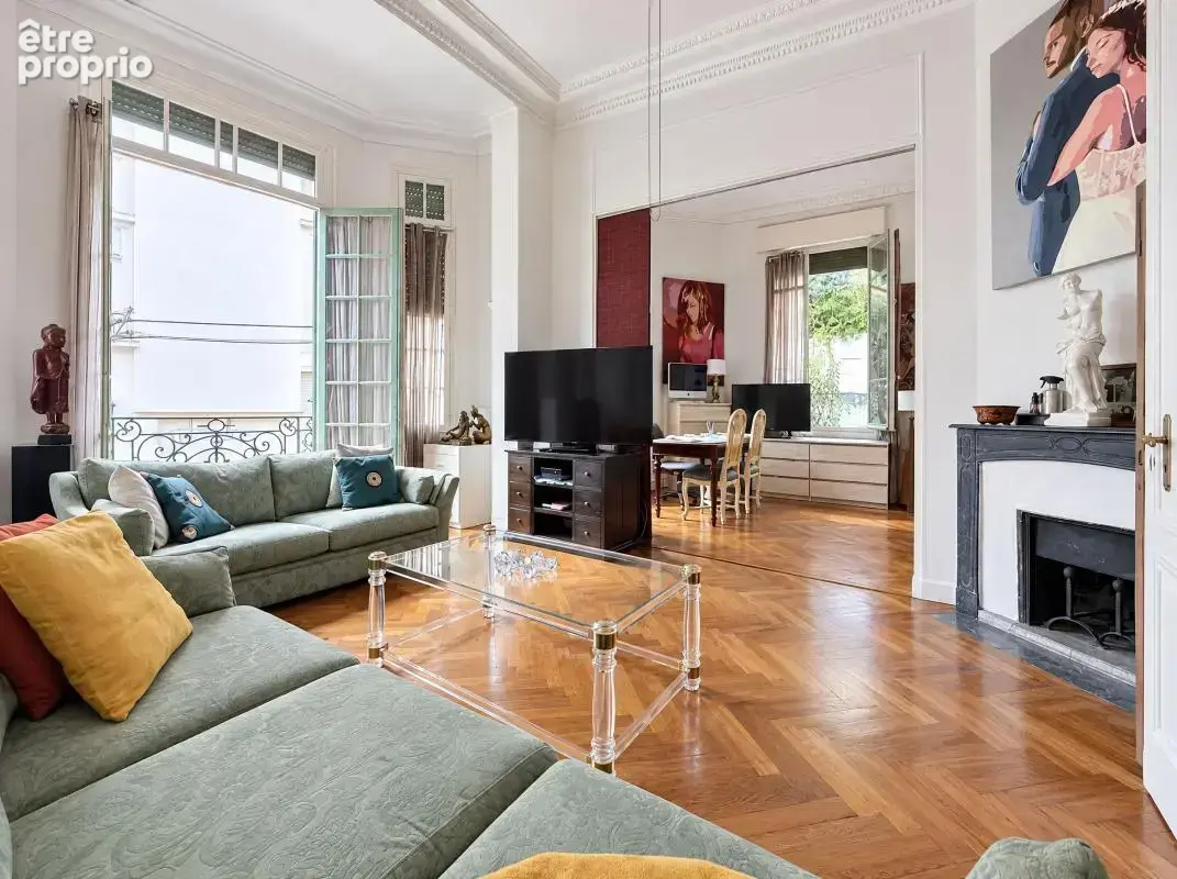 Nice centre – maison de ville 5 pièces – 240 m² habitables – terrasse de 80 m² – box – cave - photo 7