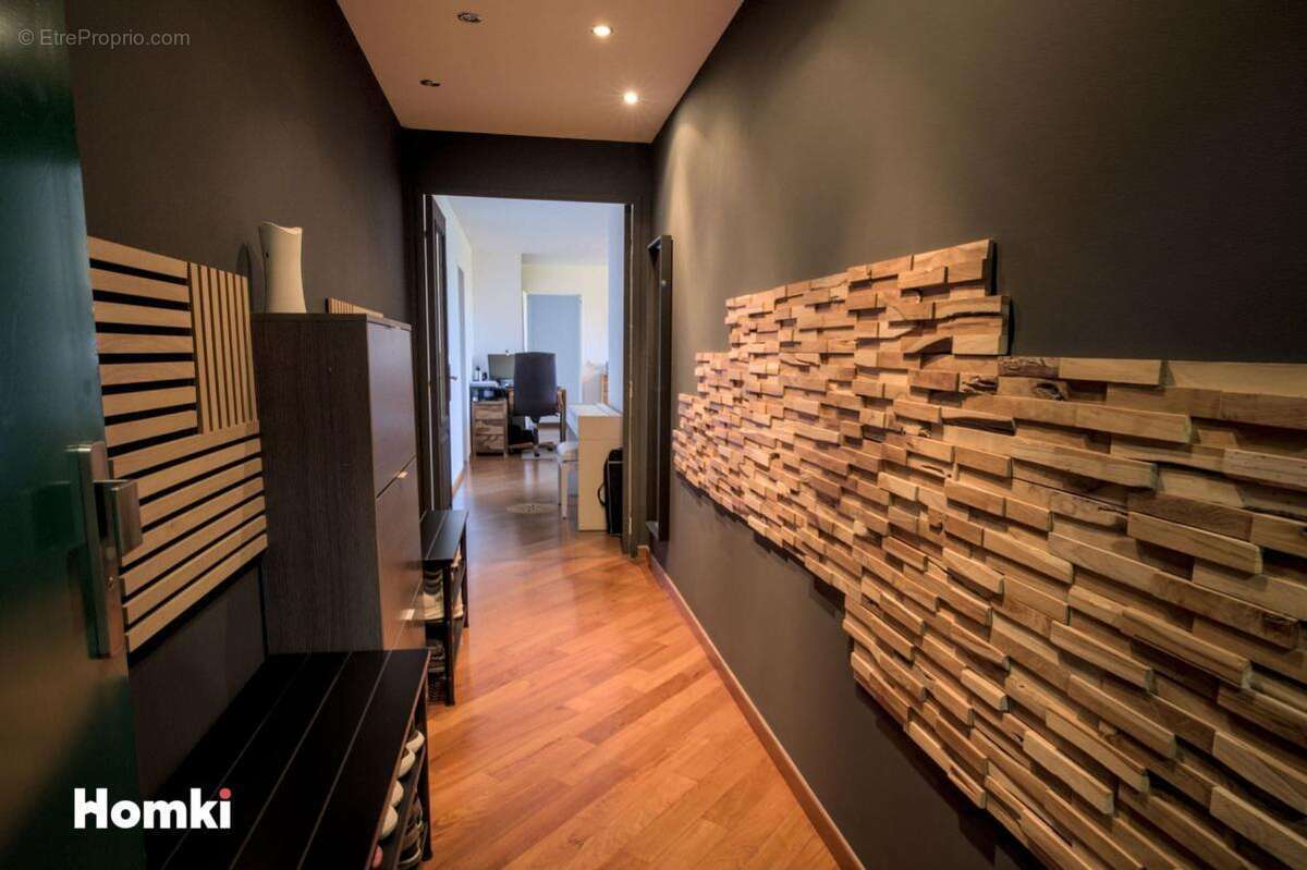 Appartement à MARSEILLE-9E
