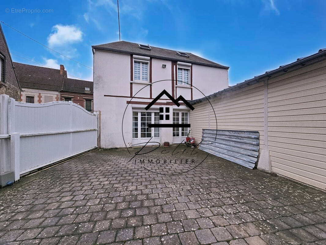 Maison à FITZ-JAMES