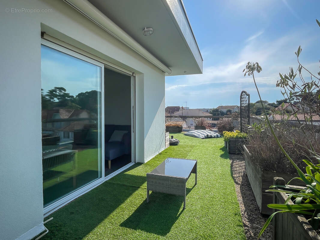 Appartement à SAINT-PALAIS-SUR-MER