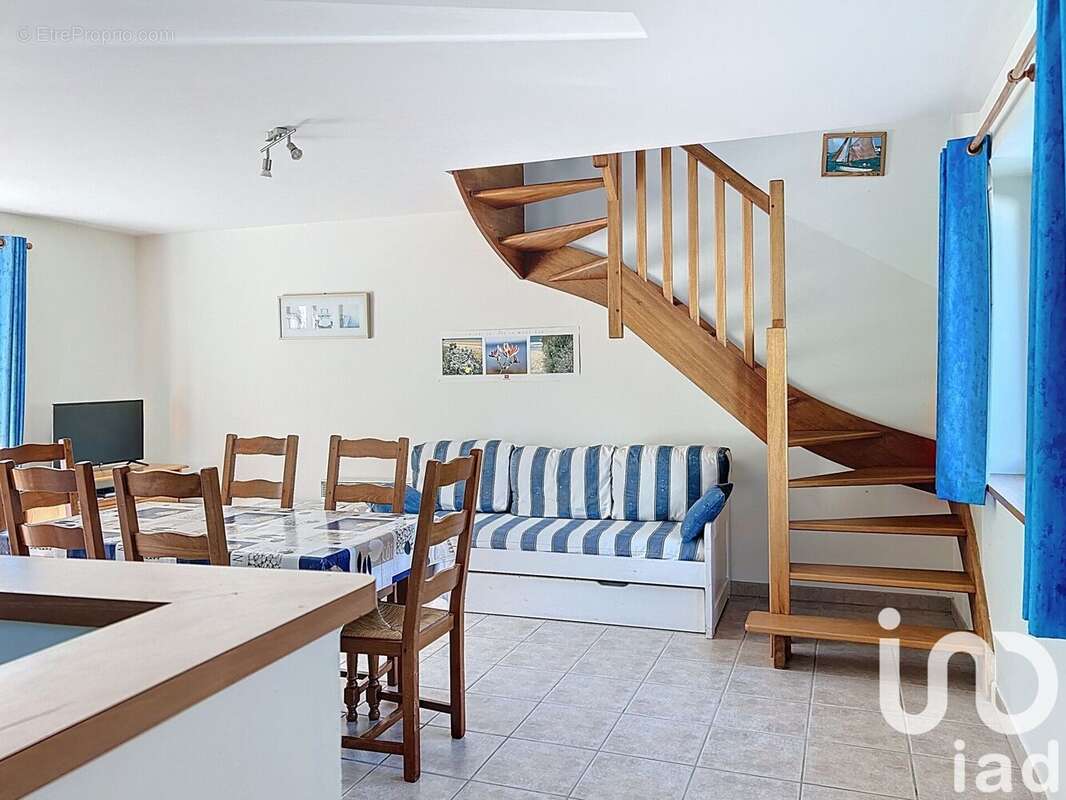 Photo 6 - Maison à SAINT-AVE