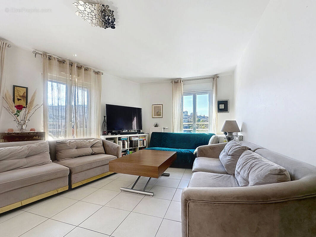 Appartement à CHATENAY-MALABRY