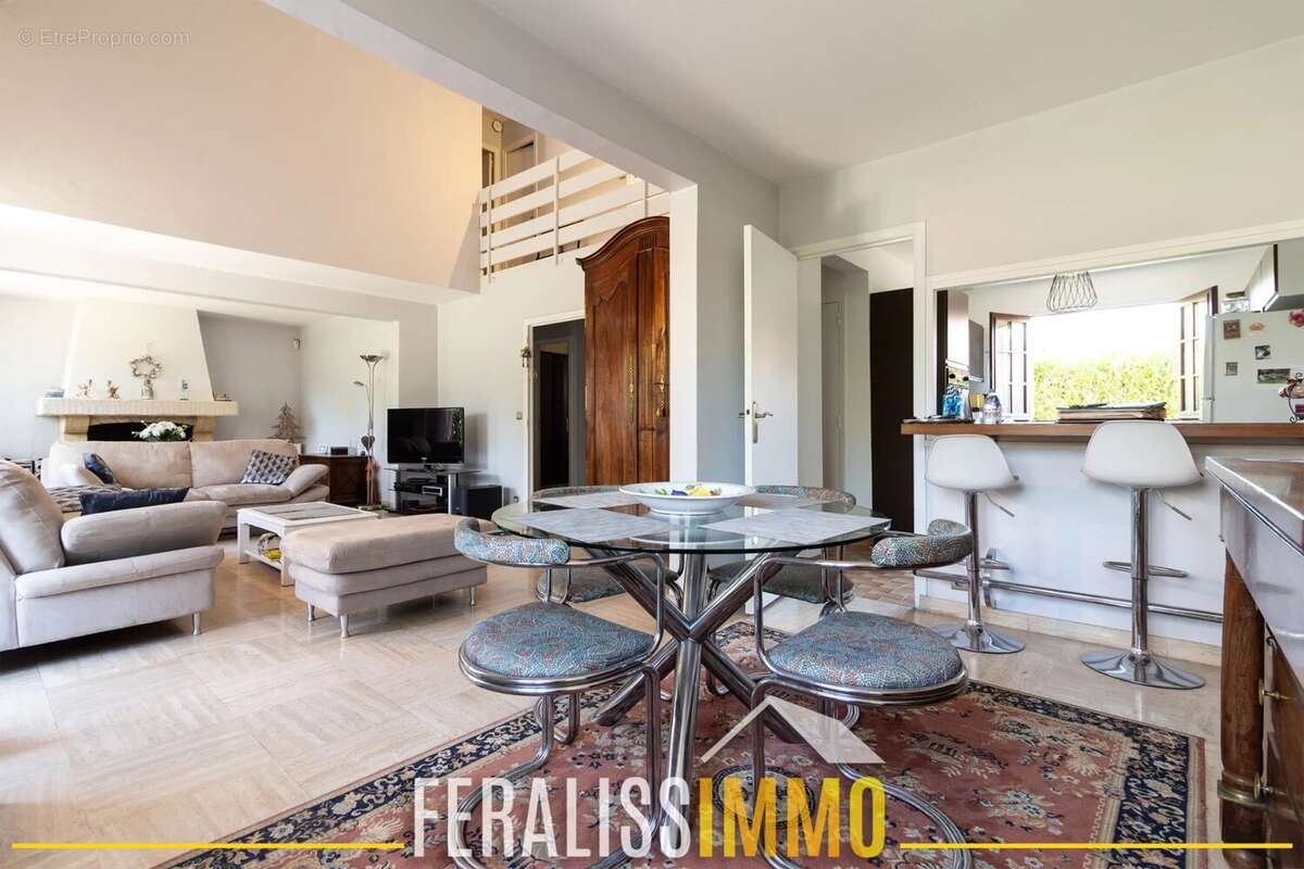 Maison à VILLENNES-SUR-SEINE