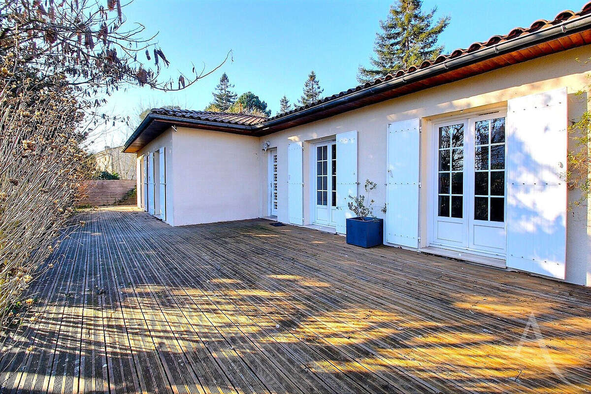 Maison à VILLENAVE-D'ORNON