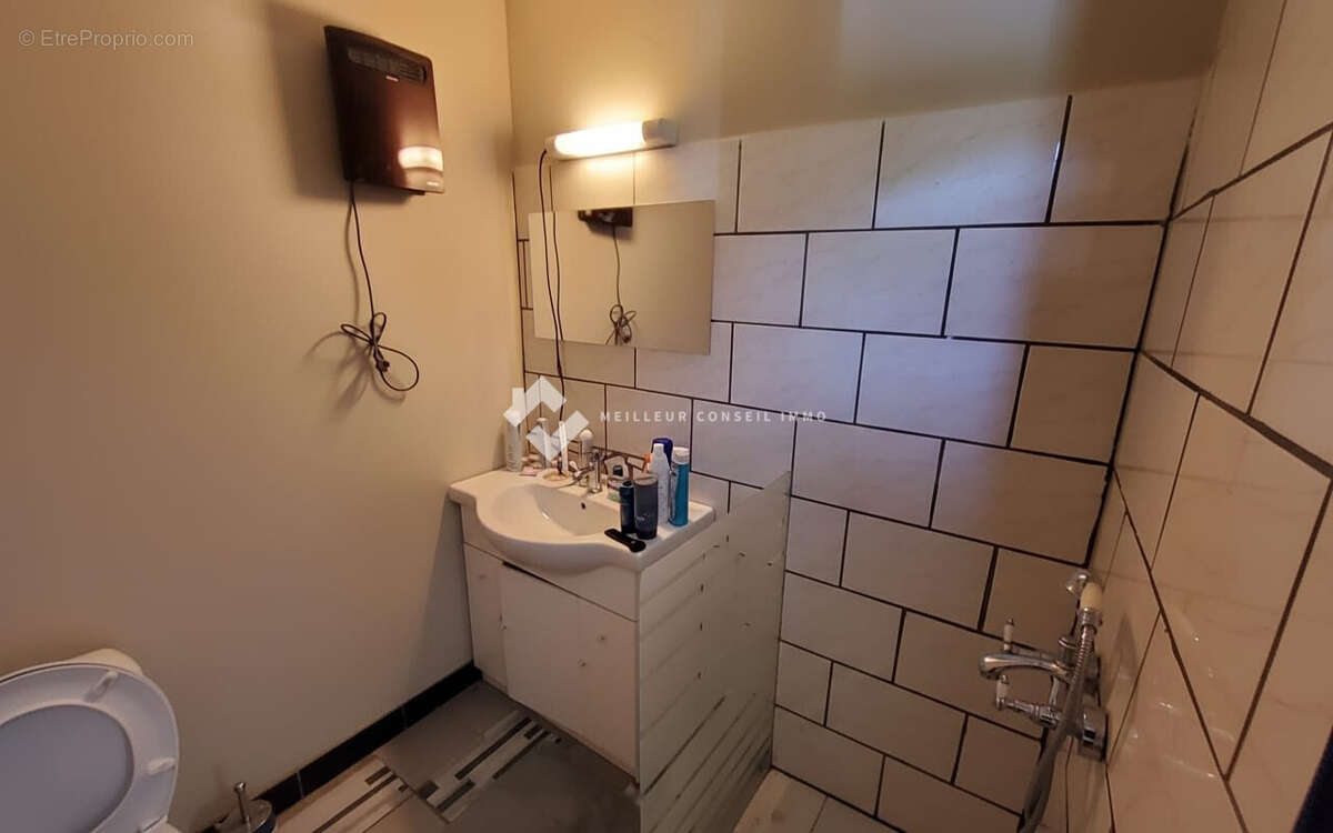 Maison 82 m² à Besseges  - photo 7