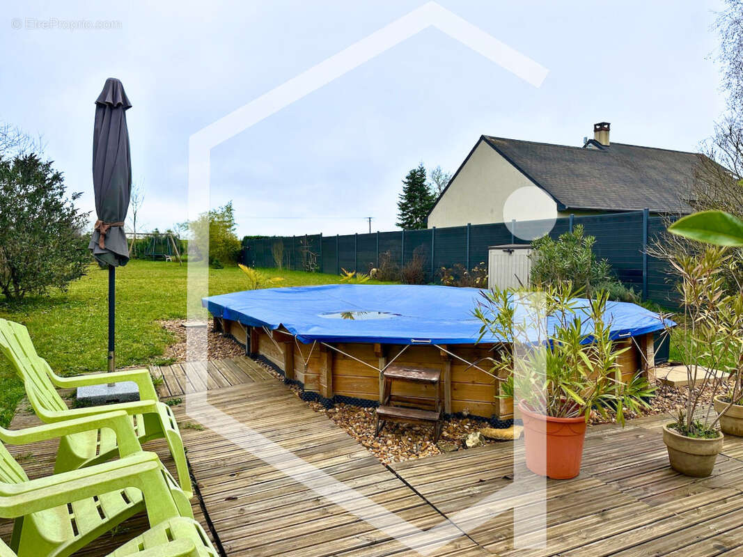 Maison à COSNE-COURS-SUR-LOIRE