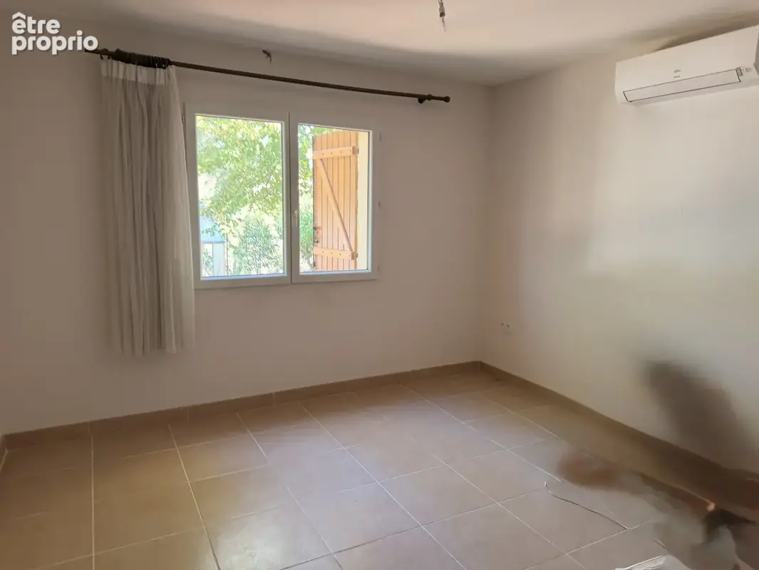La Bouilladisse maison T5 de 120m2 sur une parcelle de 1700m2 - photo 9