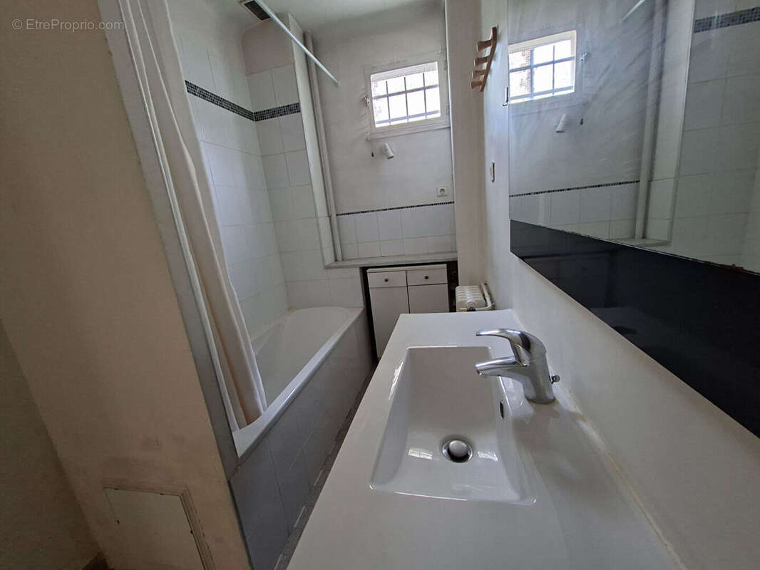 Appartement à ISSY-LES-MOULINEAUX