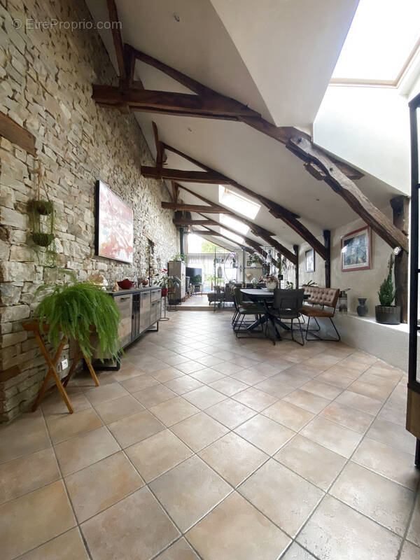 Maison à SAINT-GERMAIN-SUR-ILLE