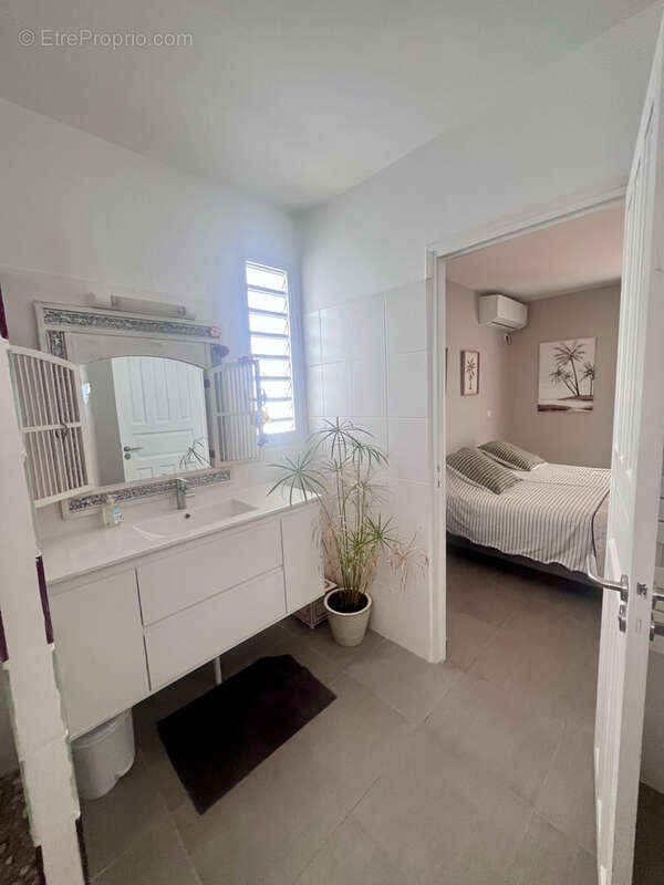 Maison à SAINT-FRANCOIS