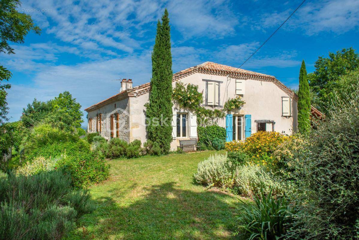 Maison à AUVILLAR