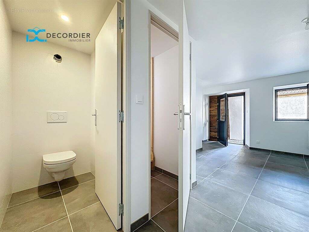 Maison à NEUVECELLE