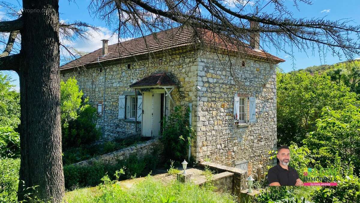 Maison à VEZENOBRES