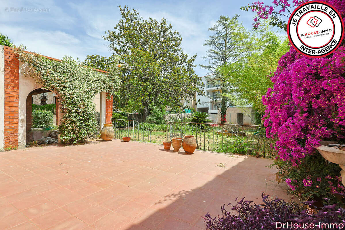 Maison 388 m² à Sollies-Pont  - photo 4