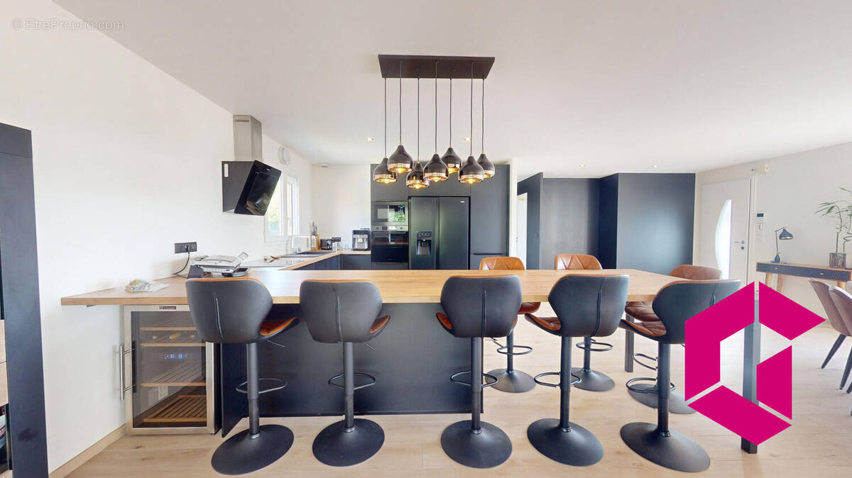 Maison à SAINT-DIDIER-EN-VELAY