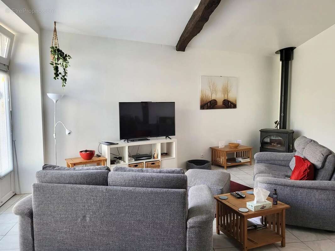 Maison à LOUBES-BERNAC