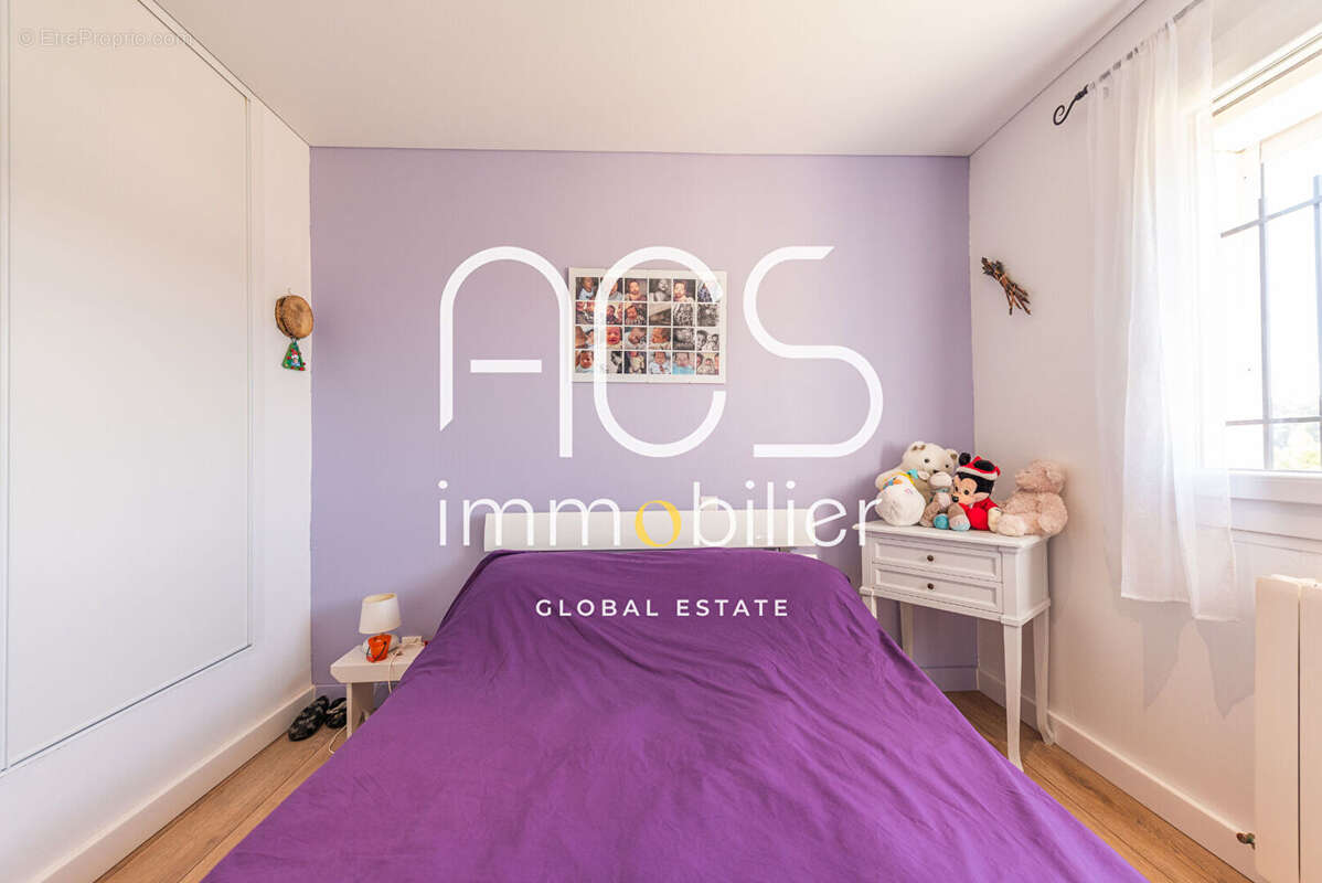 Maison à ENSUES-LA-REDONNE