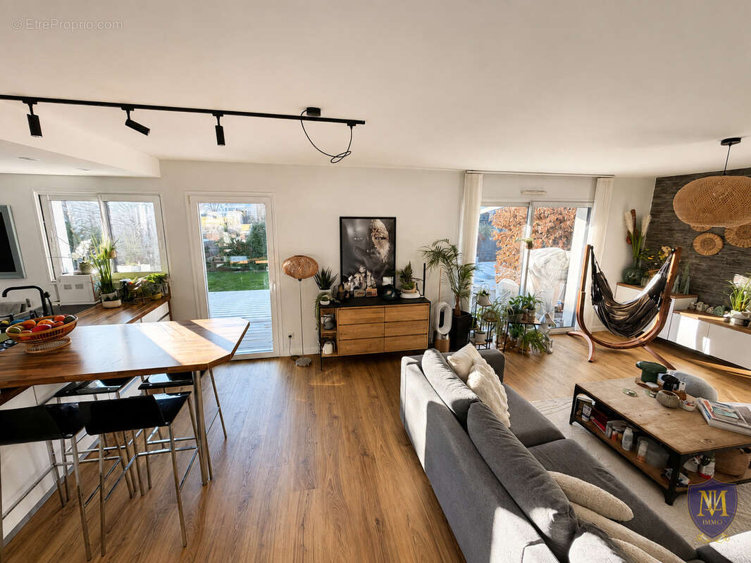 Blotzheim au calme belle maison familiale de 149 m2 avec piscine chauffée sur 6,15 ares de terrain - photo 3