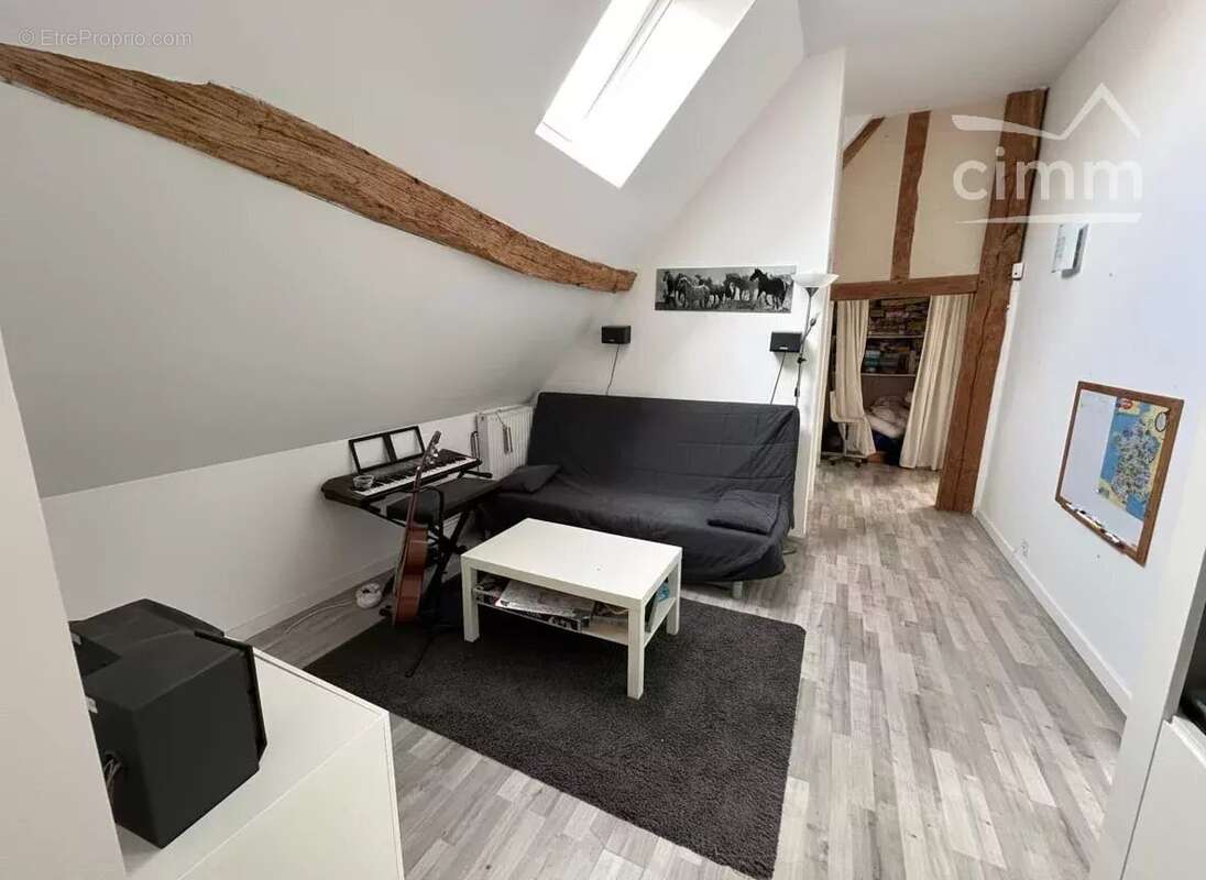 Maison à SAINT-CLAUDE-DE-DIRAY